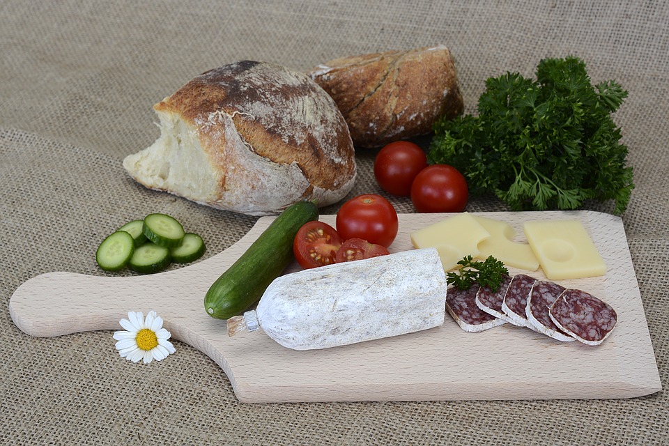 Salsiz – The traditional Swiss dried sausage from the Grisons